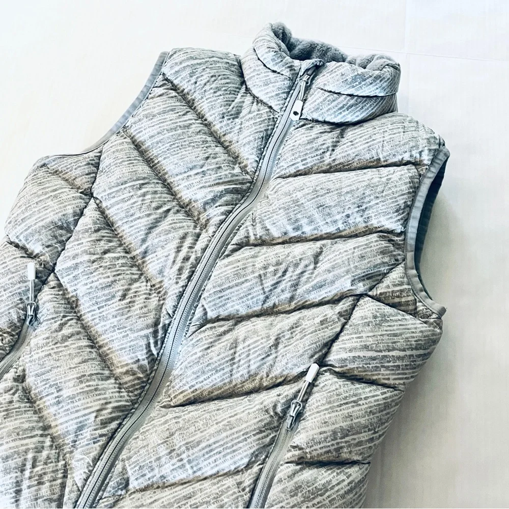 Mountain Hardware Down Vest - Picture 2 of 12